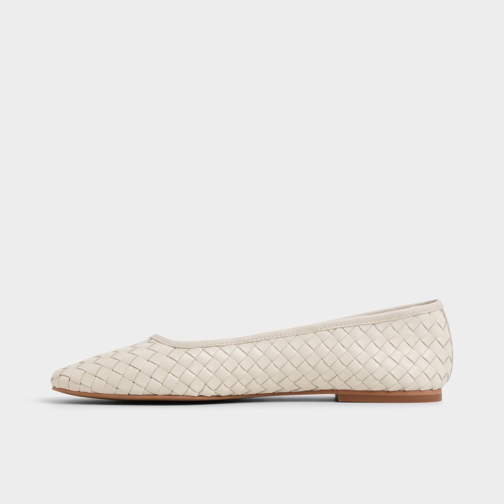 Aldo Adrabrinna - White