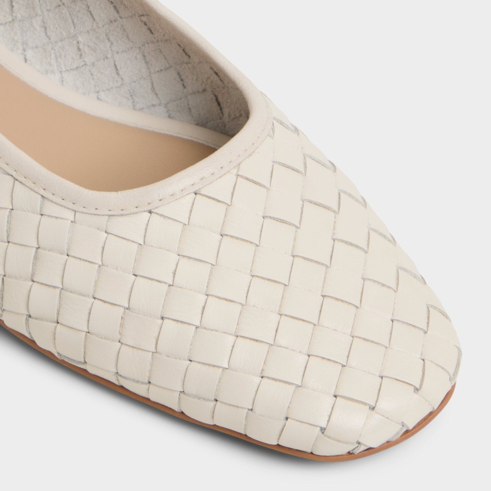 Aldo Adrabrinna - White