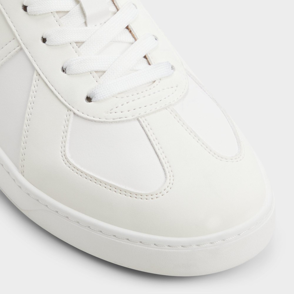 Aldo Fender - White overflow