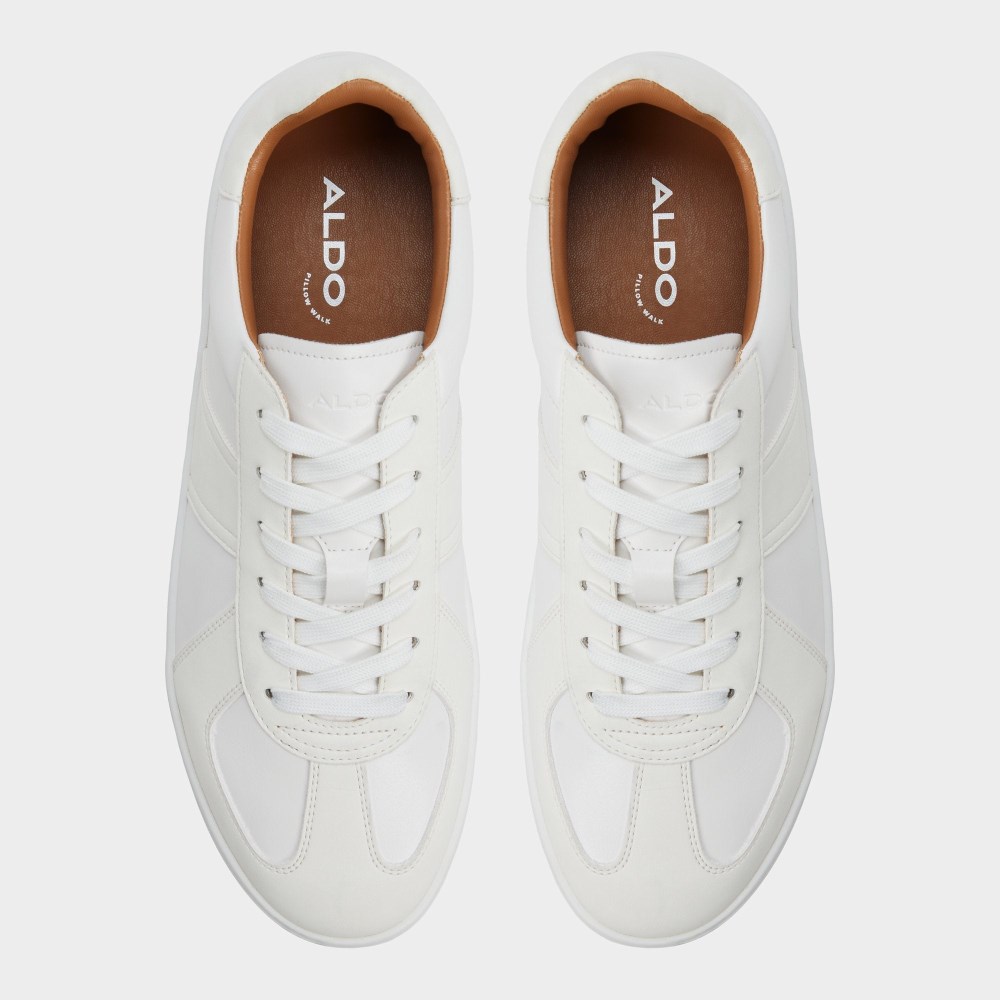 Aldo Fender - White overflow