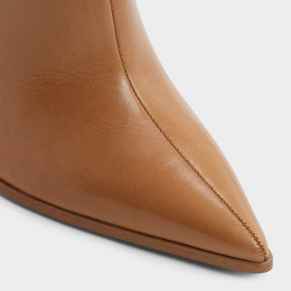 Aldo Alabrenda - Tan