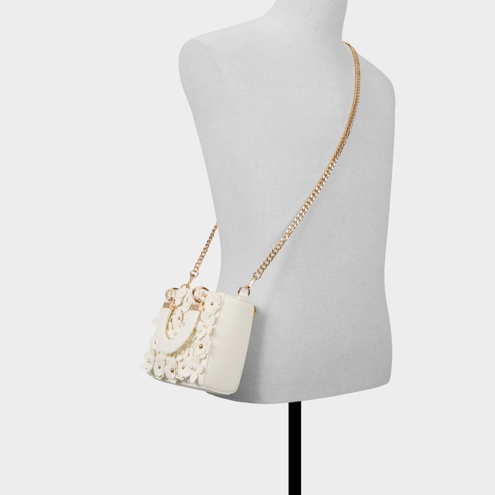 Aldo Azeyliaa - White