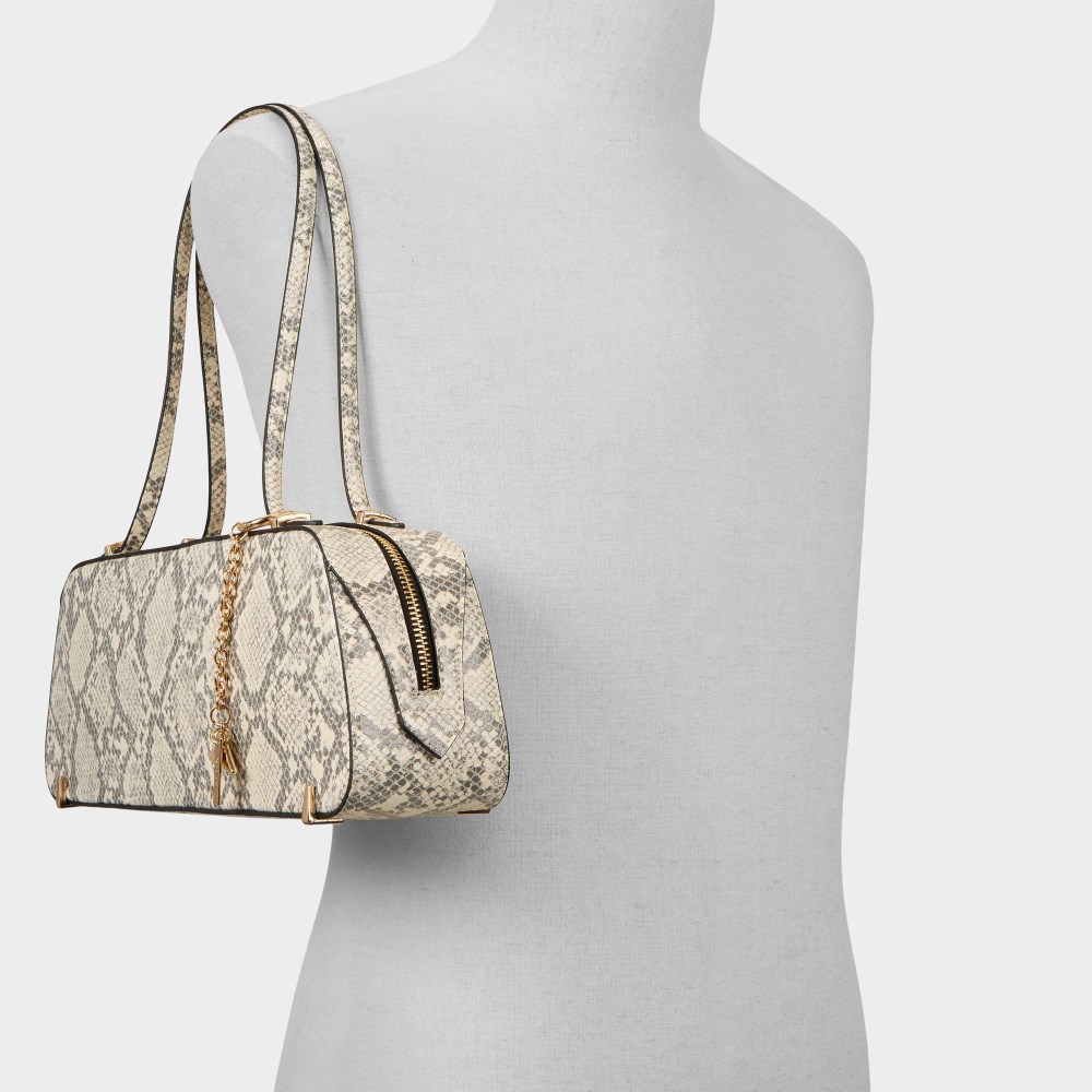 Aldo Thalelii - Python