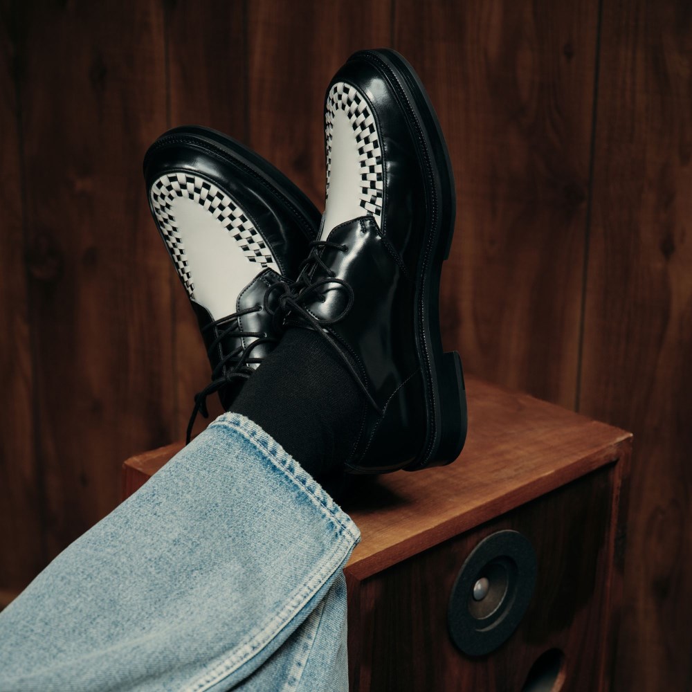 Aldo Rocco - Black/White