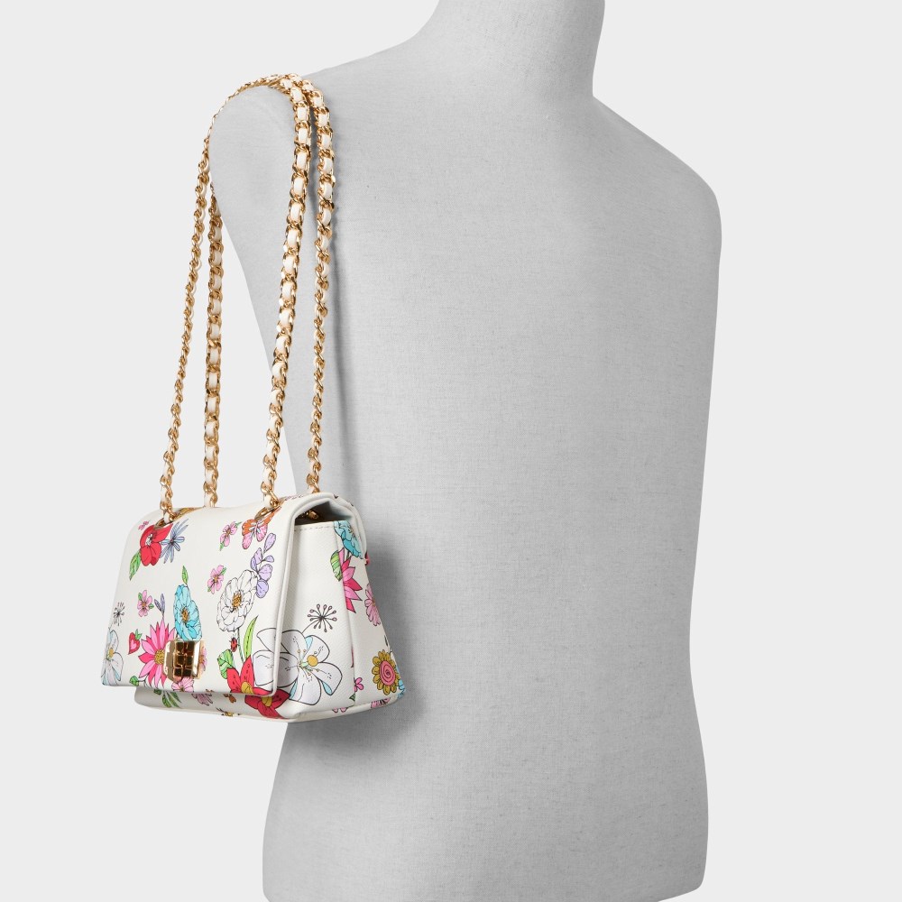 Aldo Petalbloomm - White combo