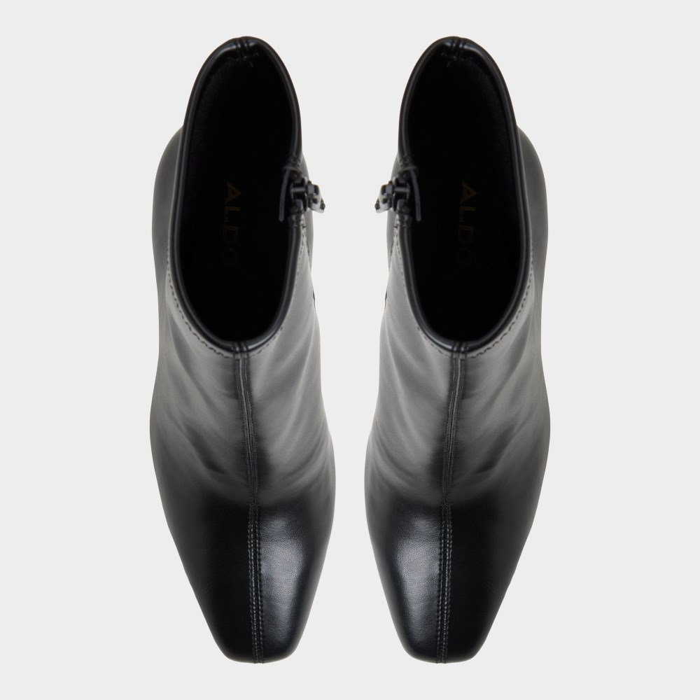 Aldo Ranabelila - Black