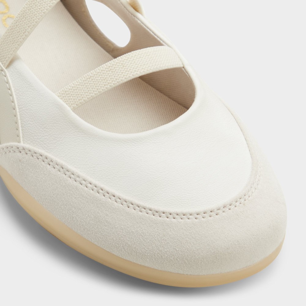 Aldo Arabesque - White combo